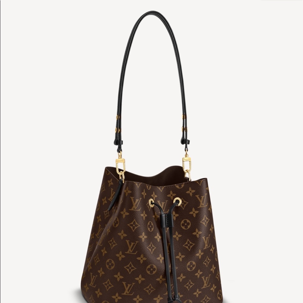 Louis vuitton neo noe (SOLD on another app)